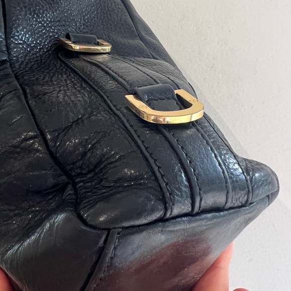 Vintage Tory Burch Convertible Leather bag. - Picture 8 of 15